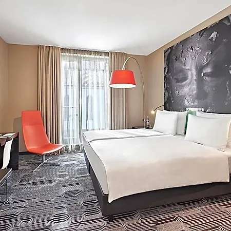 Legere Hotel 4*